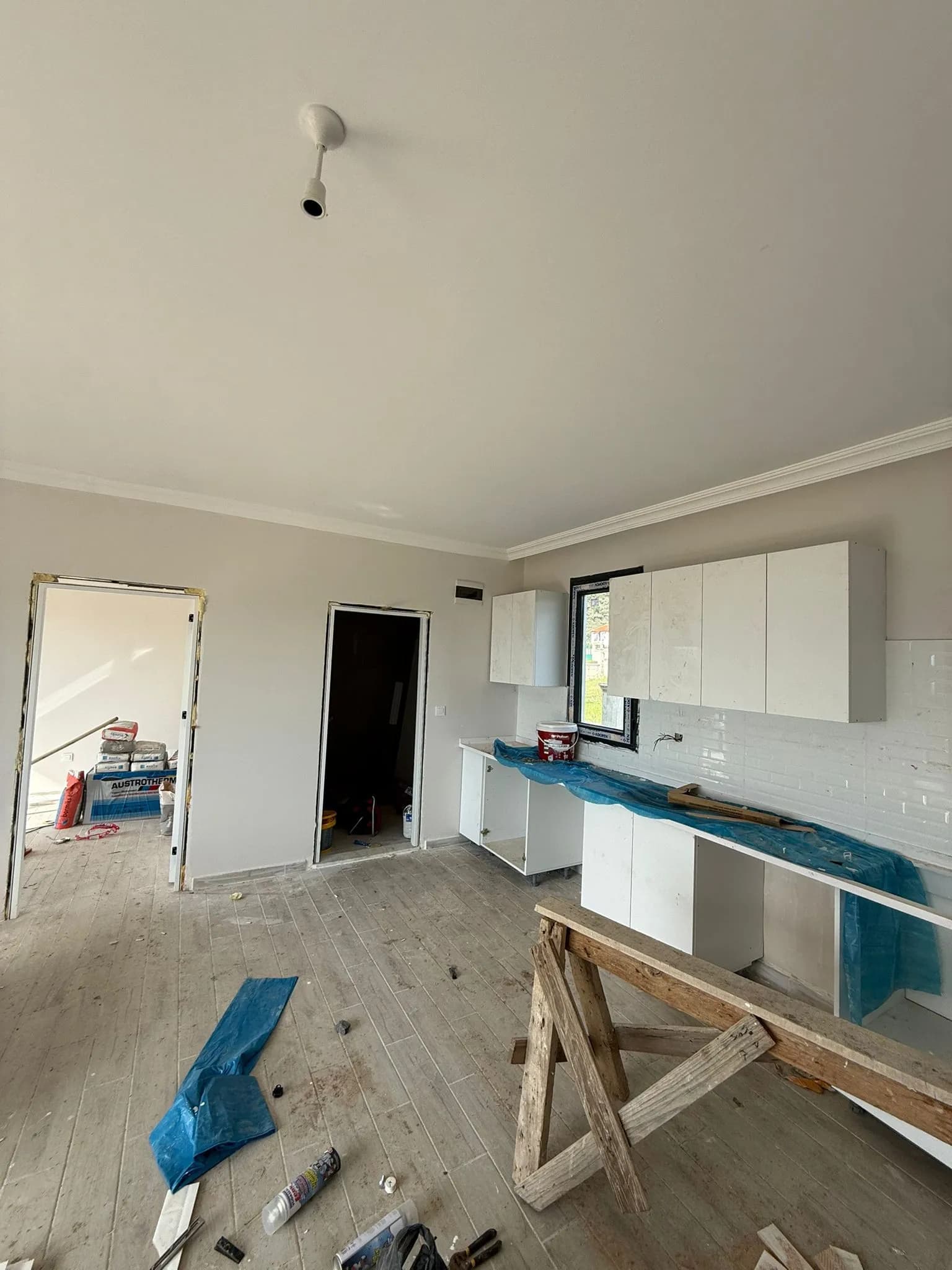 KÖYCEĞİZ ZEYTİNALANINDA SATILIK HAVUZLU GÖL MANZARALI 2+1 - Görsel 13