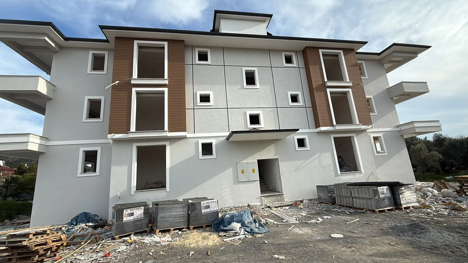 ORTACA ATATÜRK MAHALLESİ LALE SOKAK SATILIK 3+1