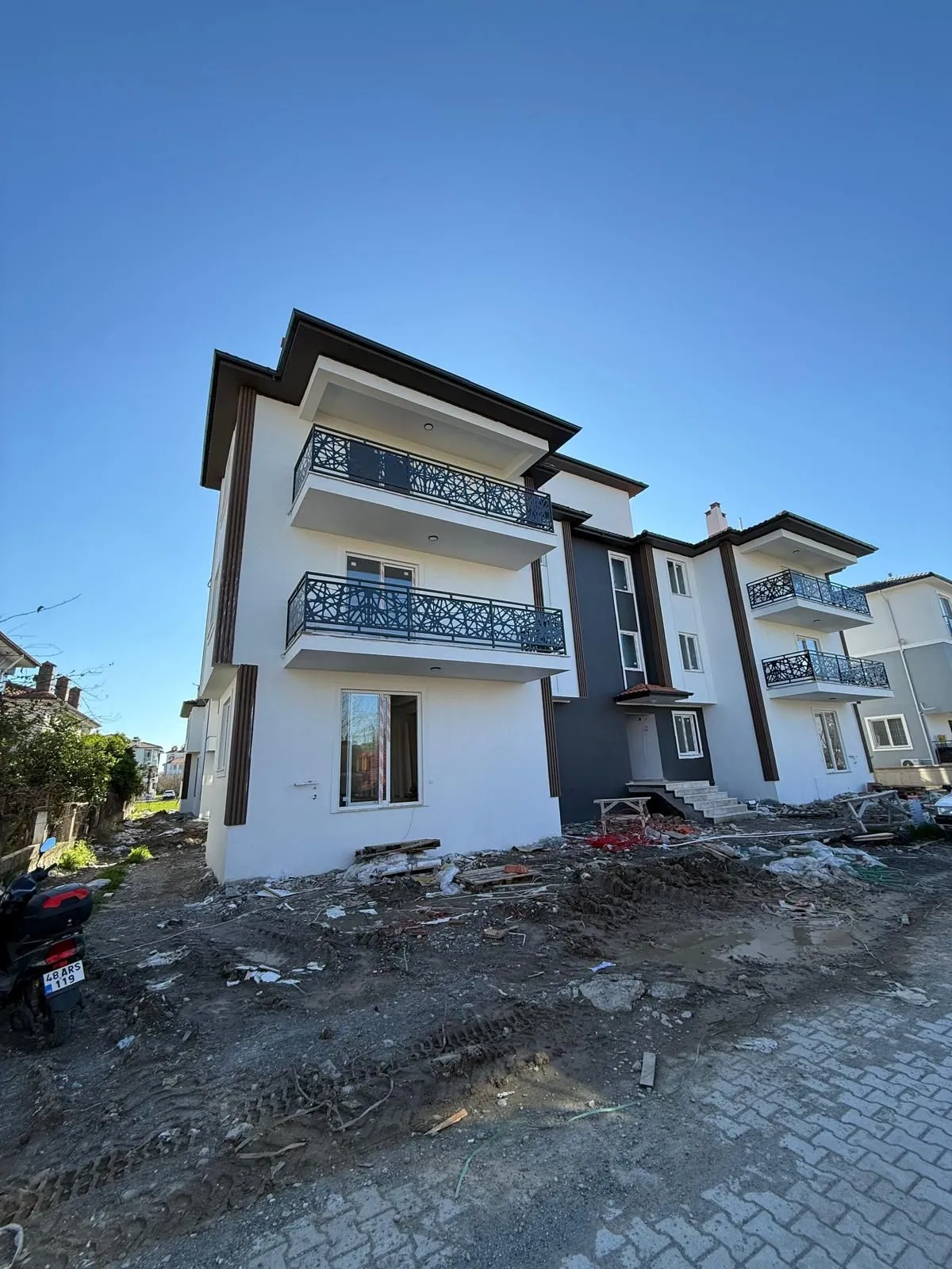 ORTACA BEŞKÖPRÜ SATILIK 1+1