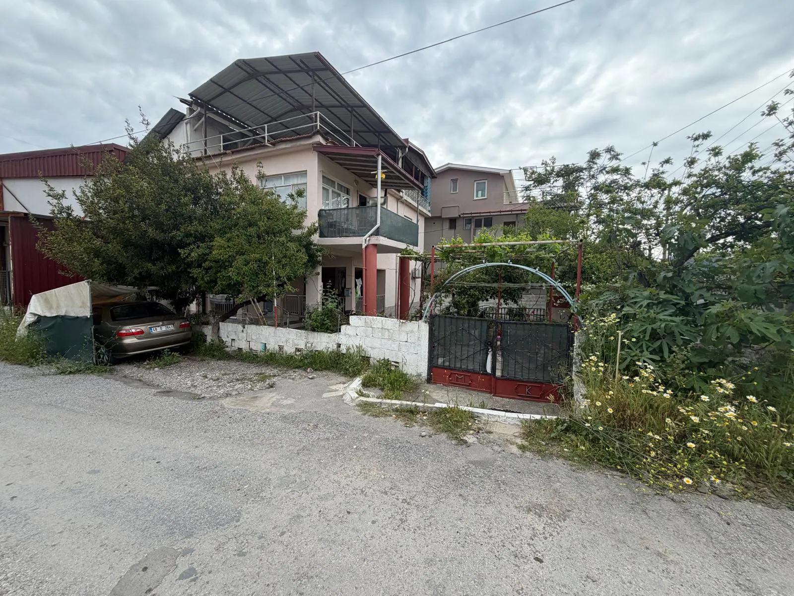 LAND FOR SALE WITH COMMERCIAL ZONING ON THE MAIN ROAD - Görsel 2