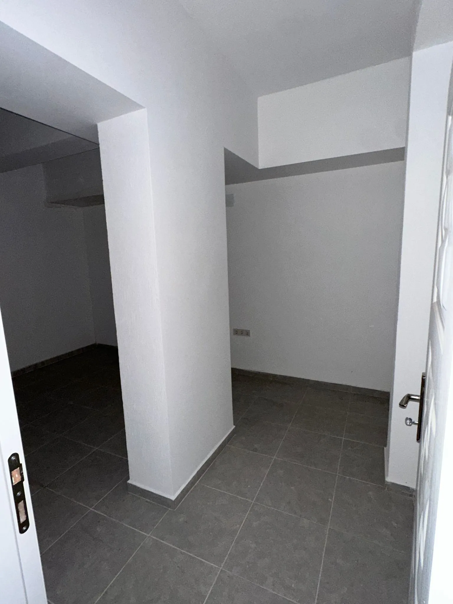 LARGE SHOP FOR RENT IN BEŞKÖPRÜ DISTRICT - Görsel 20