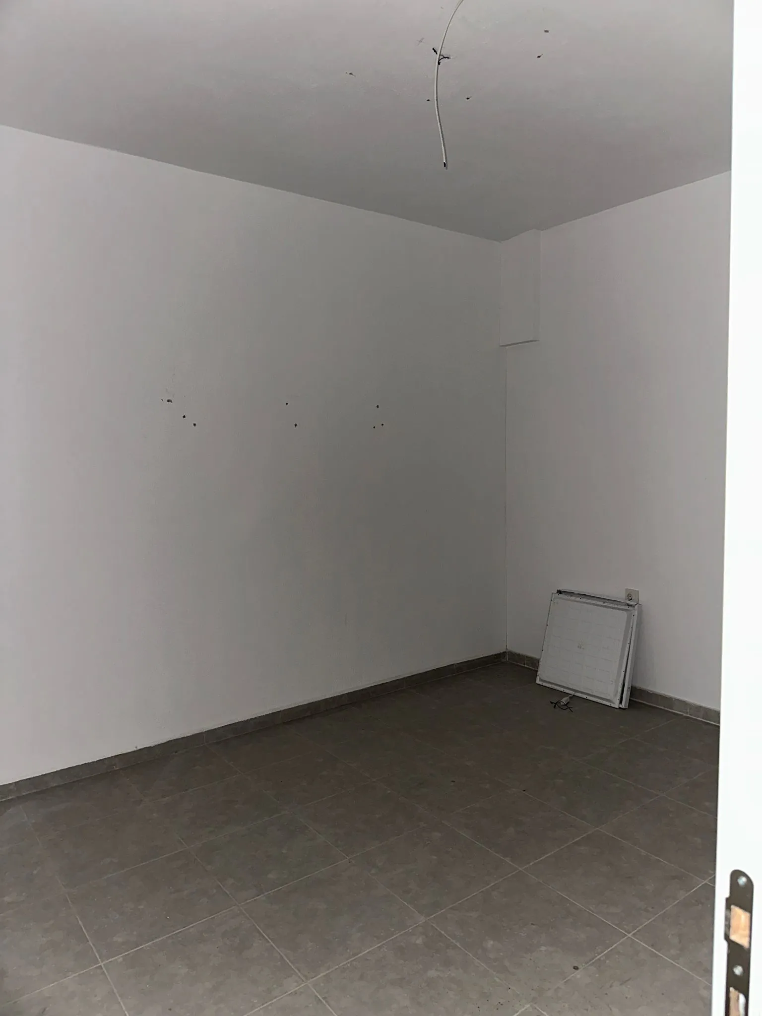 LARGE SHOP FOR RENT IN BEŞKÖPRÜ DISTRICT - Görsel 24